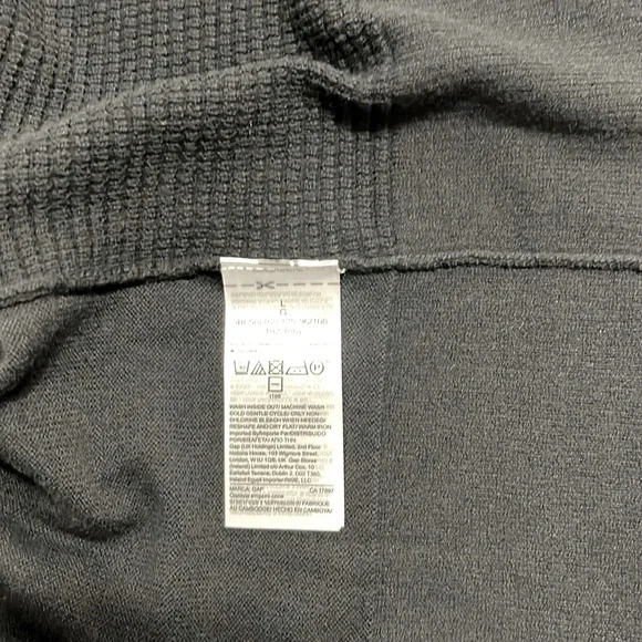 NWT Women’s GAP BELLA THIRD - Black Cardigan Size Large - Picture 7 of 7